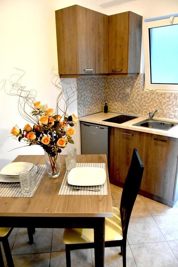 Mersina Apartments Keri Luaran gambar